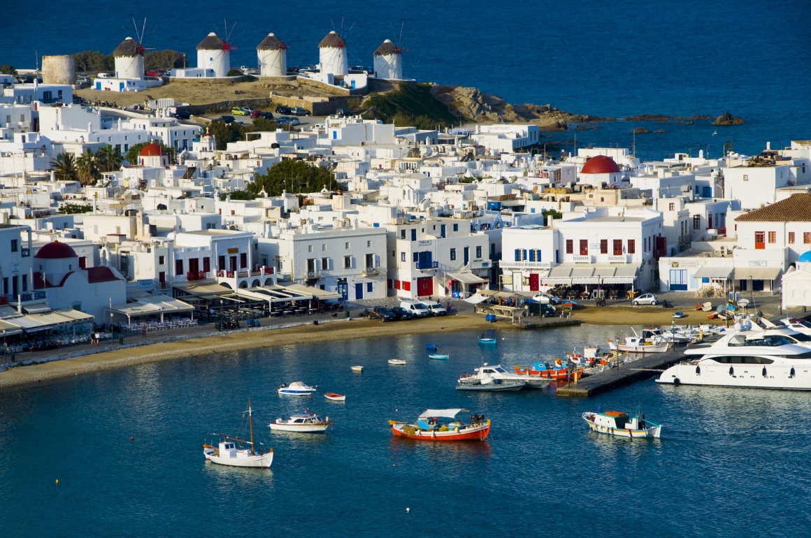 'Chora port with Windmills in the background, Mykonos, Cyclades, Greece' - Mykonos